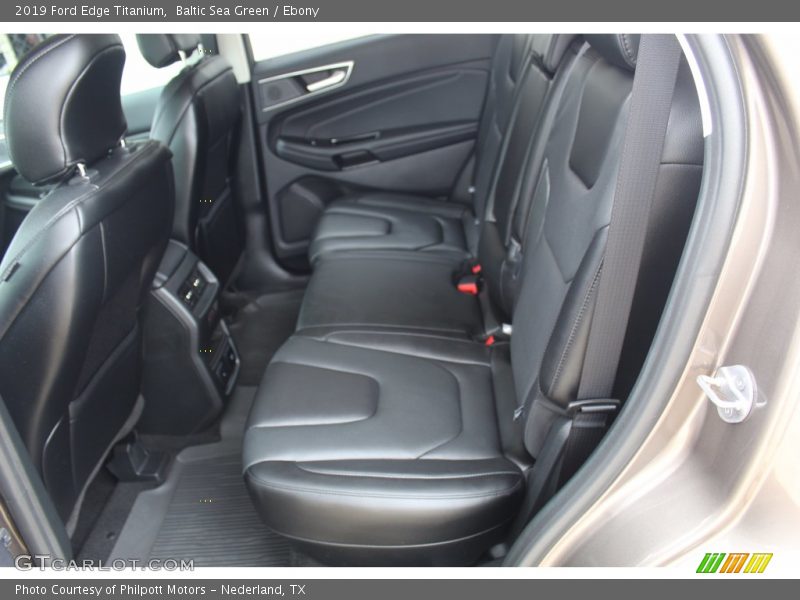 Baltic Sea Green / Ebony 2019 Ford Edge Titanium