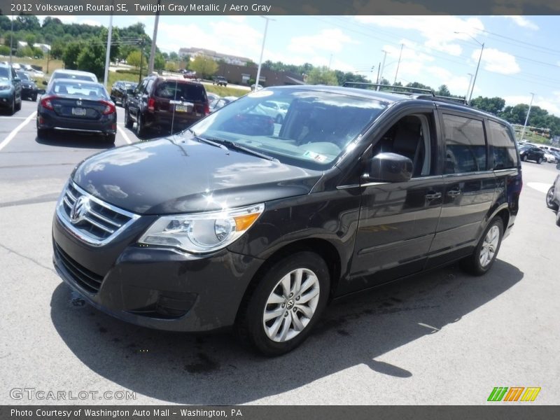 Twilight Gray Metallic / Aero Gray 2012 Volkswagen Routan SE