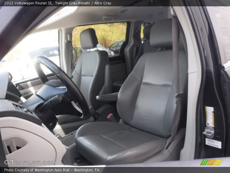 Twilight Gray Metallic / Aero Gray 2012 Volkswagen Routan SE