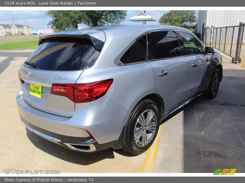 Lunar Silver Metallic / Parchment 2018 Acura MDX