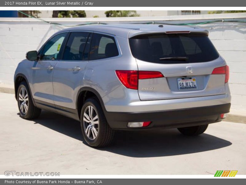 Lunar Silver Metallic / Gray 2017 Honda Pilot EX