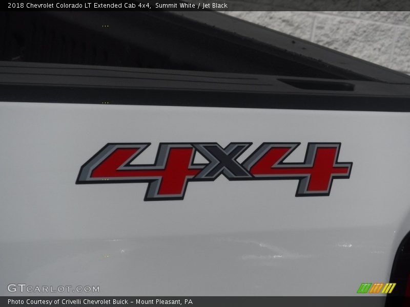 Summit White / Jet Black 2018 Chevrolet Colorado LT Extended Cab 4x4