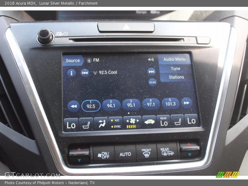 Lunar Silver Metallic / Parchment 2018 Acura MDX