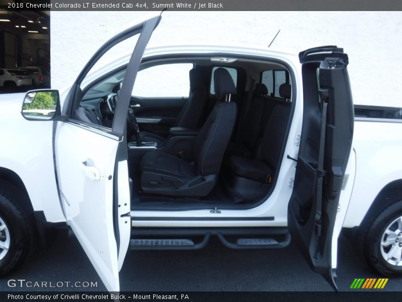 Summit White / Jet Black 2018 Chevrolet Colorado LT Extended Cab 4x4