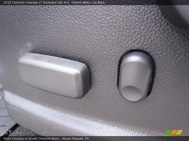 Summit White / Jet Black 2018 Chevrolet Colorado LT Extended Cab 4x4