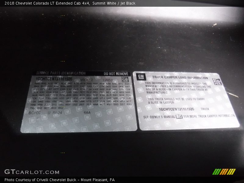 Summit White / Jet Black 2018 Chevrolet Colorado LT Extended Cab 4x4