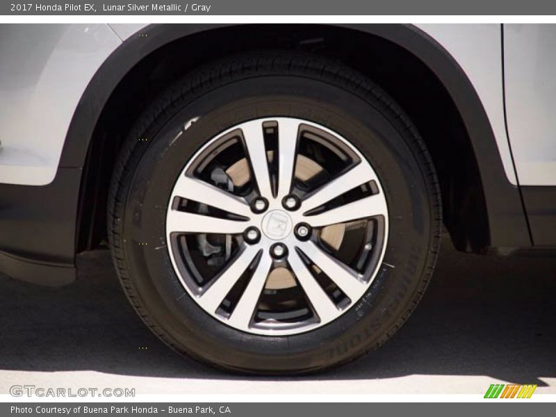 Lunar Silver Metallic / Gray 2017 Honda Pilot EX