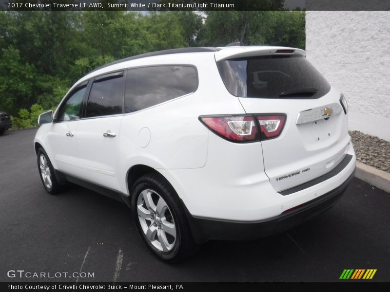 Summit White / Dark Titanium/Light Titanium 2017 Chevrolet Traverse LT AWD
