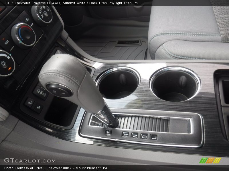 Summit White / Dark Titanium/Light Titanium 2017 Chevrolet Traverse LT AWD