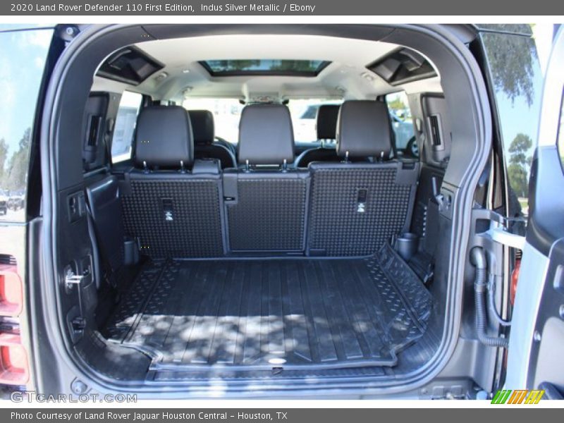  2020 Defender 110 First Edition Trunk