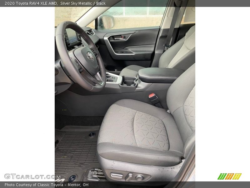 Silver Sky Metallic / Black 2020 Toyota RAV4 XLE AWD