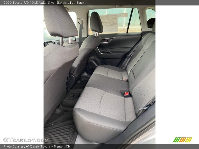 Silver Sky Metallic / Black 2020 Toyota RAV4 XLE AWD