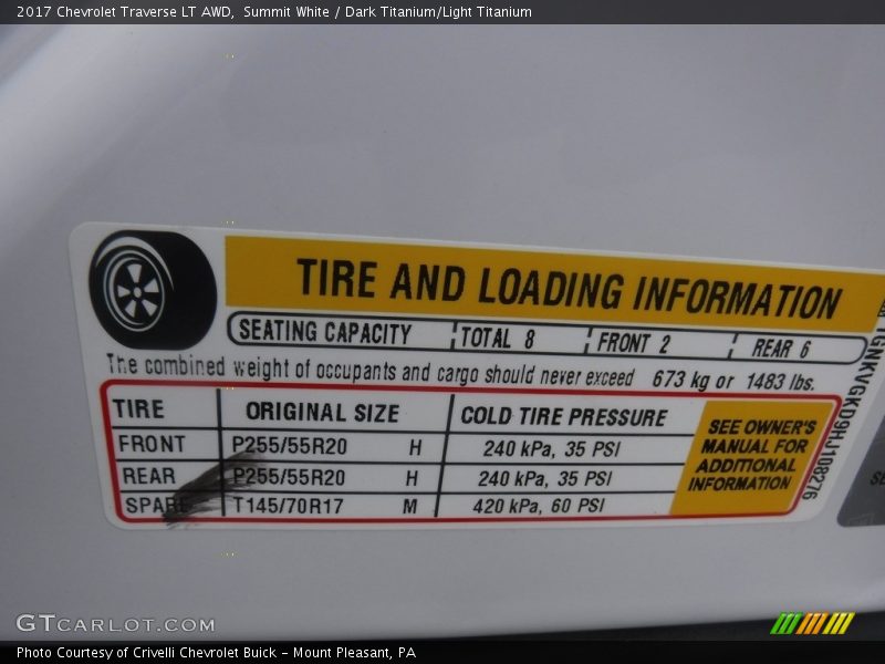 Summit White / Dark Titanium/Light Titanium 2017 Chevrolet Traverse LT AWD