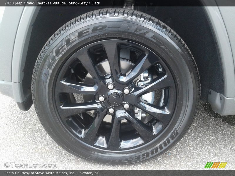  2020 Grand Cherokee Altitude Wheel