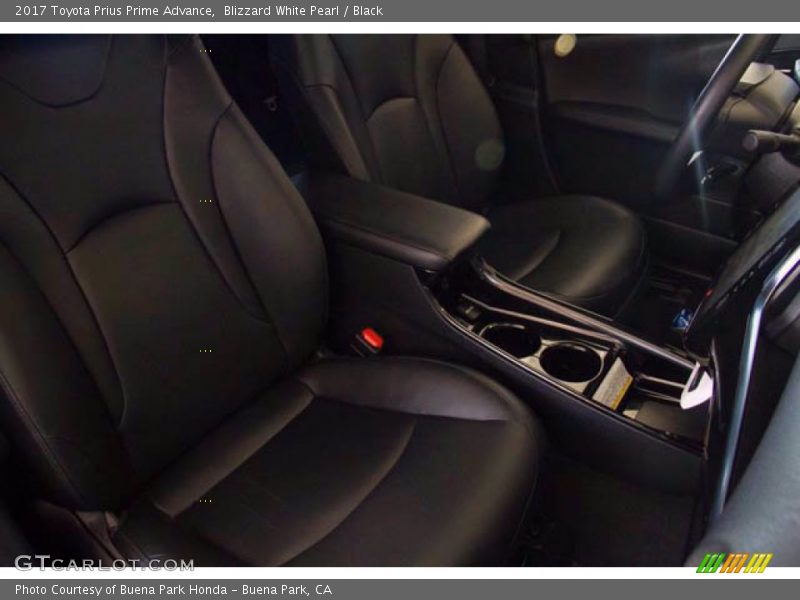 Blizzard White Pearl / Black 2017 Toyota Prius Prime Advance