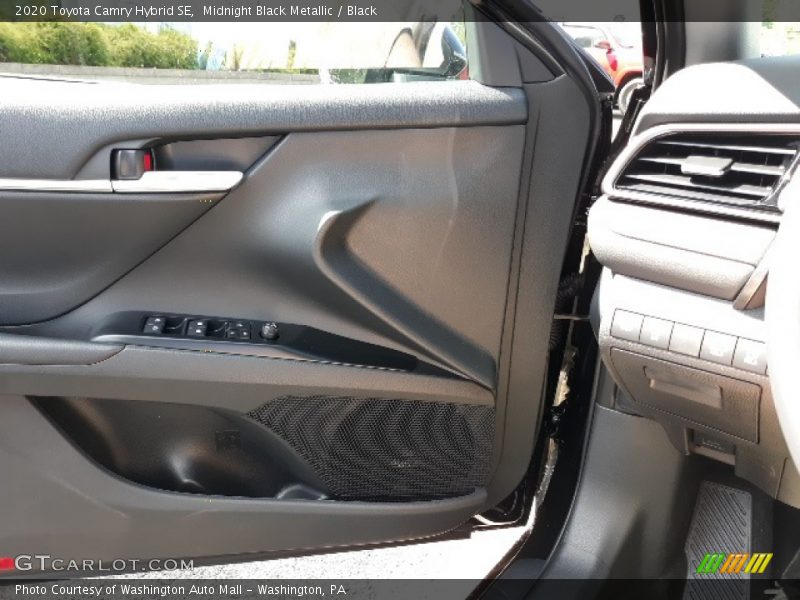 Midnight Black Metallic / Black 2020 Toyota Camry Hybrid SE