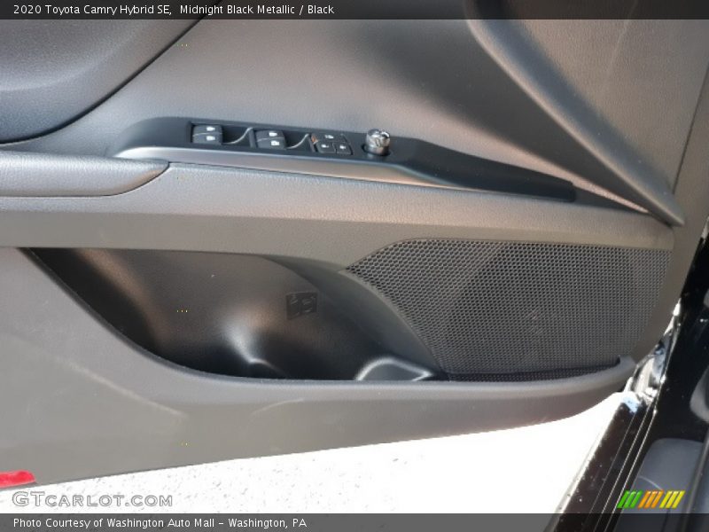 Midnight Black Metallic / Black 2020 Toyota Camry Hybrid SE