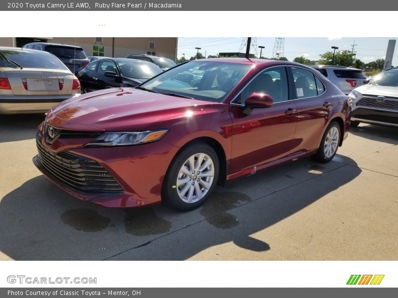 Ruby Flare Pearl / Macadamia 2020 Toyota Camry LE AWD