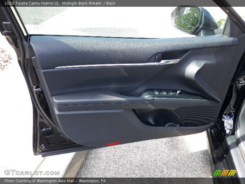 Midnight Black Metallic / Black 2020 Toyota Camry Hybrid SE