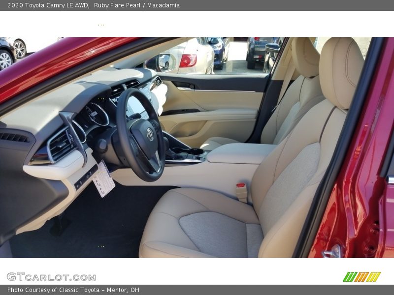 Ruby Flare Pearl / Macadamia 2020 Toyota Camry LE AWD
