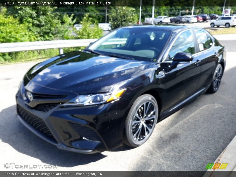 Midnight Black Metallic / Black 2020 Toyota Camry Hybrid SE
