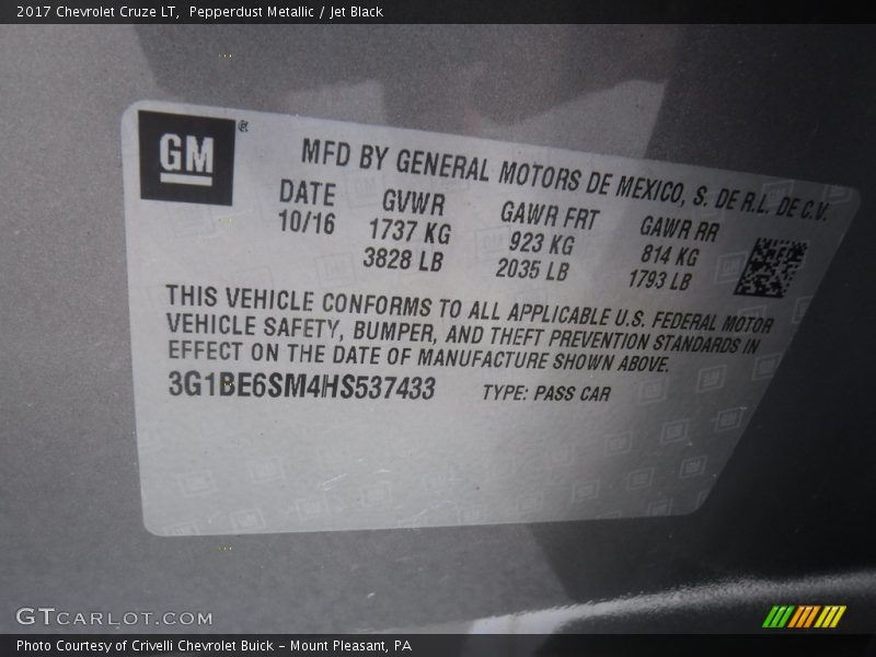 Pepperdust Metallic / Jet Black 2017 Chevrolet Cruze LT