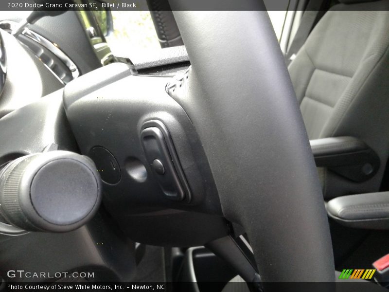 Billet / Black 2020 Dodge Grand Caravan SE