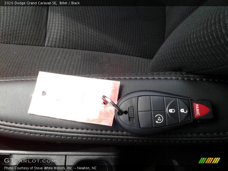 Billet / Black 2020 Dodge Grand Caravan SE