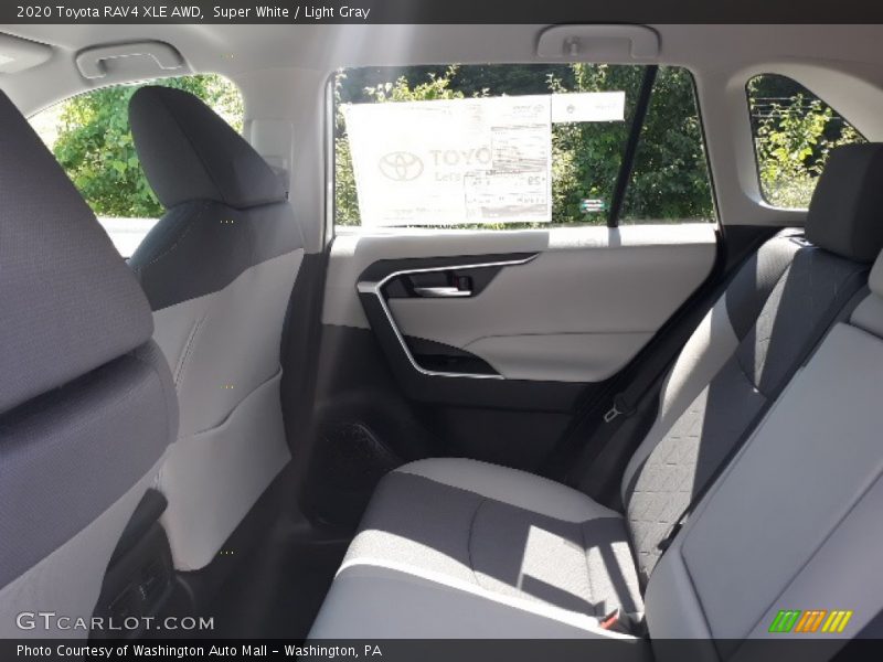 Super White / Light Gray 2020 Toyota RAV4 XLE AWD