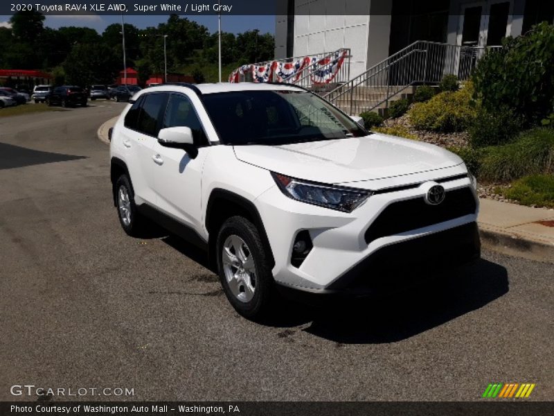 Super White / Light Gray 2020 Toyota RAV4 XLE AWD