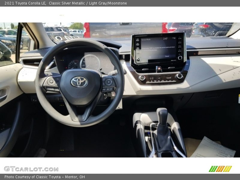 Classic Silver Metallic / Light Gray/Moonstone 2021 Toyota Corolla LE