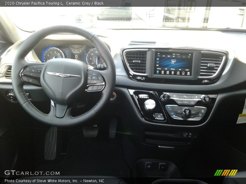 Ceramic Grey / Black 2020 Chrysler Pacifica Touring L