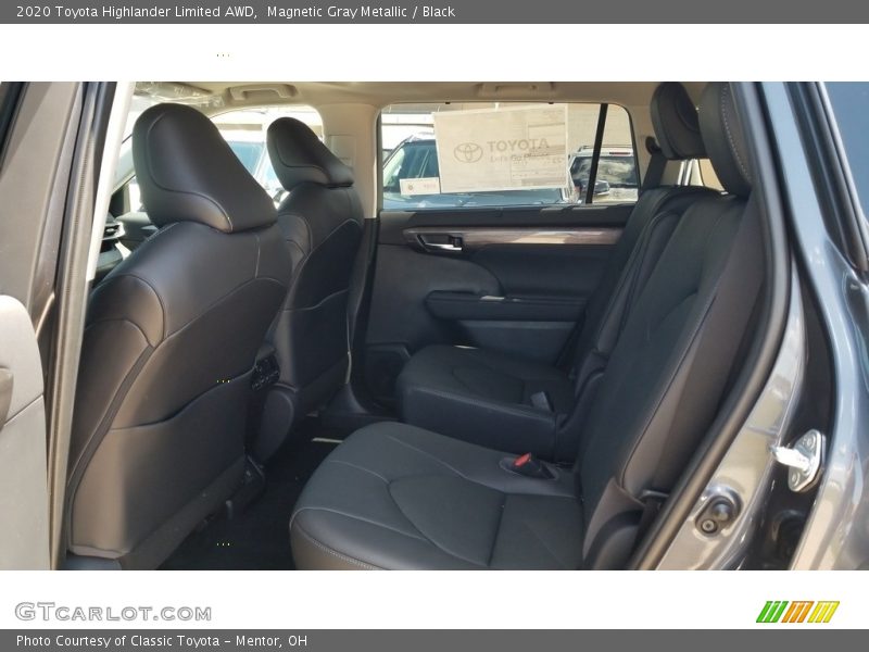 Magnetic Gray Metallic / Black 2020 Toyota Highlander Limited AWD