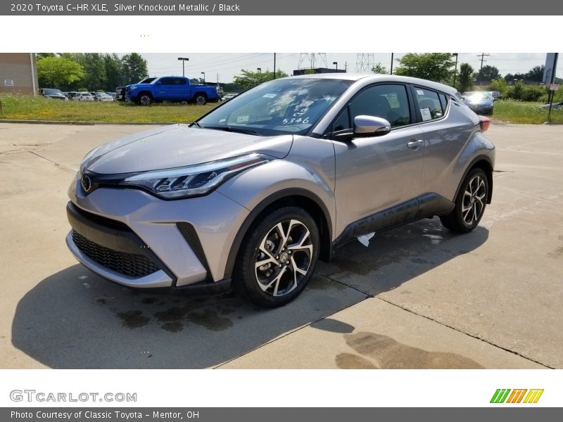 Front 3/4 View of 2020 C-HR XLE