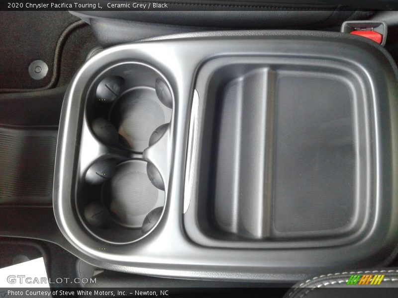 Ceramic Grey / Black 2020 Chrysler Pacifica Touring L