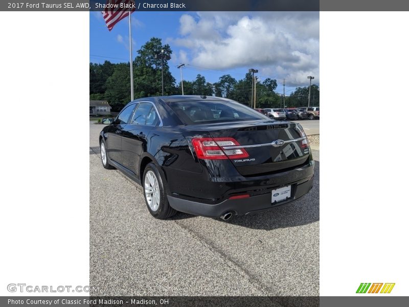 Shadow Black / Charcoal Black 2017 Ford Taurus SEL AWD