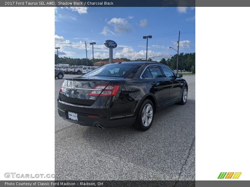 Shadow Black / Charcoal Black 2017 Ford Taurus SEL AWD