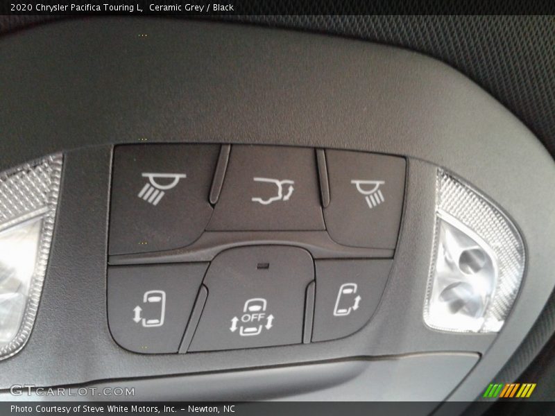 Ceramic Grey / Black 2020 Chrysler Pacifica Touring L