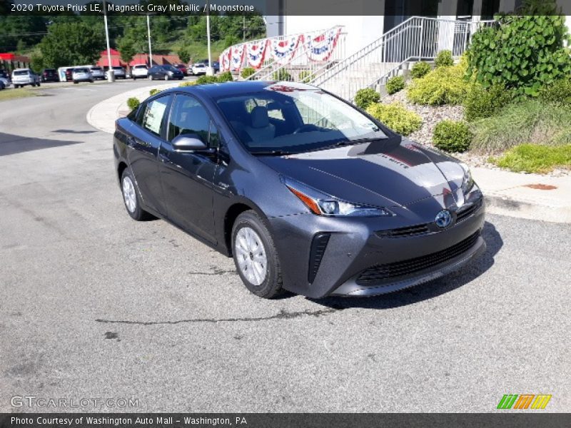 Front 3/4 View of 2020 Prius LE