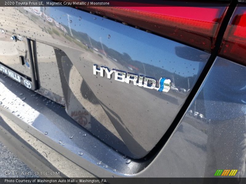 Magnetic Gray Metallic / Moonstone 2020 Toyota Prius LE