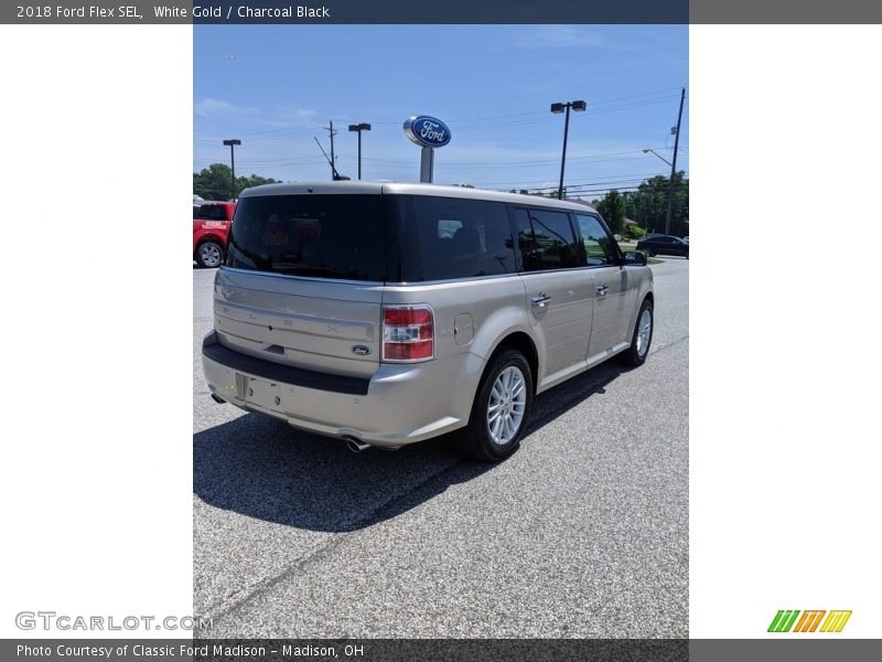 White Gold / Charcoal Black 2018 Ford Flex SEL