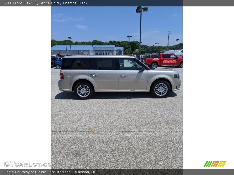White Gold / Charcoal Black 2018 Ford Flex SEL