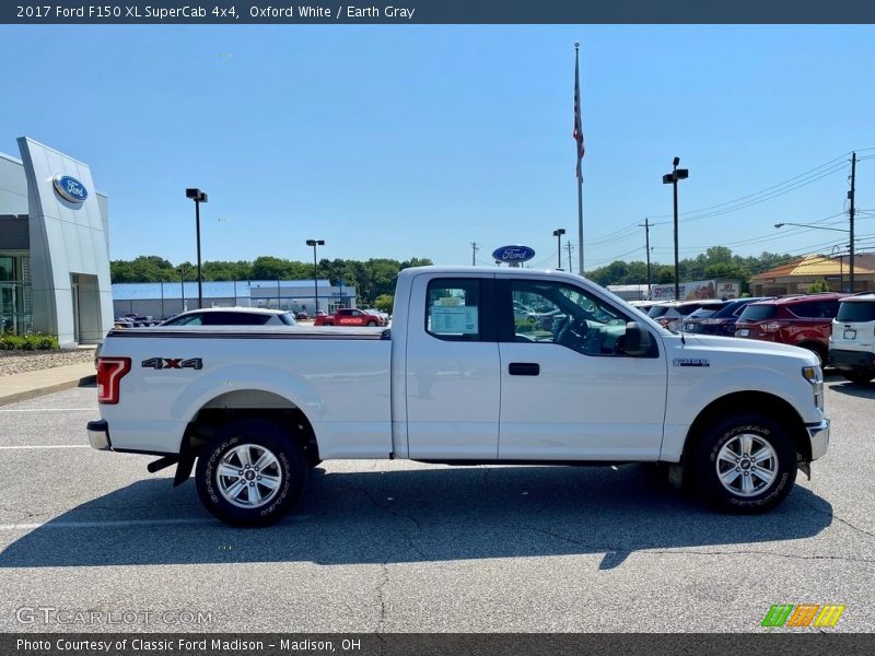 Oxford White / Earth Gray 2017 Ford F150 XL SuperCab 4x4