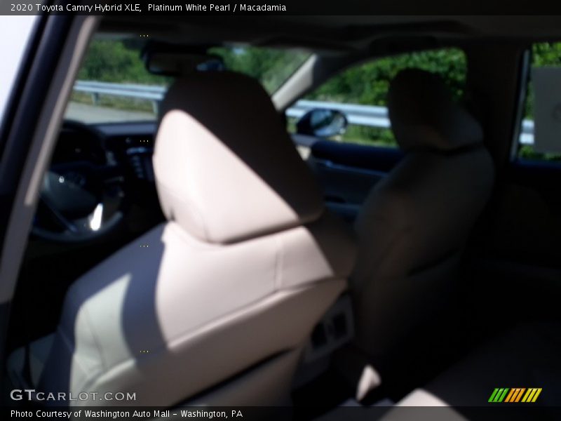Platinum White Pearl / Macadamia 2020 Toyota Camry Hybrid XLE