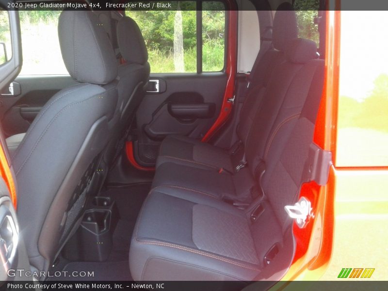 Firecracker Red / Black 2020 Jeep Gladiator Mojave 4x4