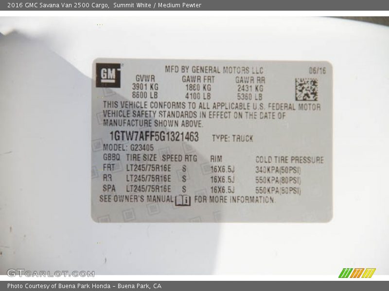 Summit White / Medium Pewter 2016 GMC Savana Van 2500 Cargo