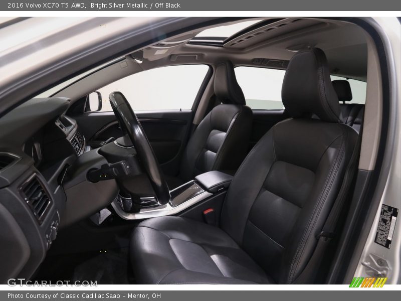 Bright Silver Metallic / Off Black 2016 Volvo XC70 T5 AWD
