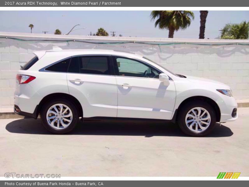 White Diamond Pearl / Parchment 2017 Acura RDX Technology
