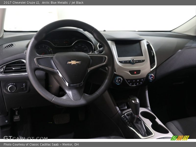 Arctic Blue Metallic / Jet Black 2017 Chevrolet Cruze LS