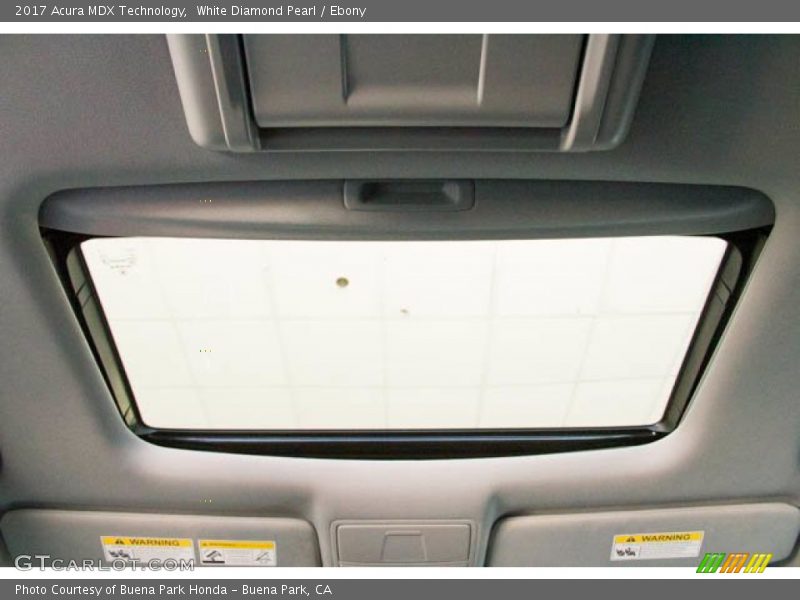 White Diamond Pearl / Ebony 2017 Acura MDX Technology